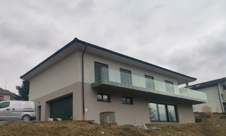 Chvojnica, Slovensko