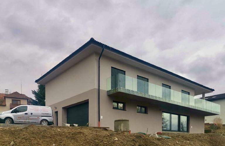 Chvojnica, Slovensko