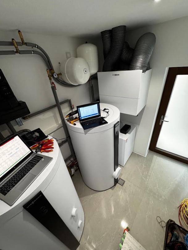 Kotolňa s tepelným čerpadlom VIESSMANN Vitocal 200-G a rozdeľovačom kúrenia