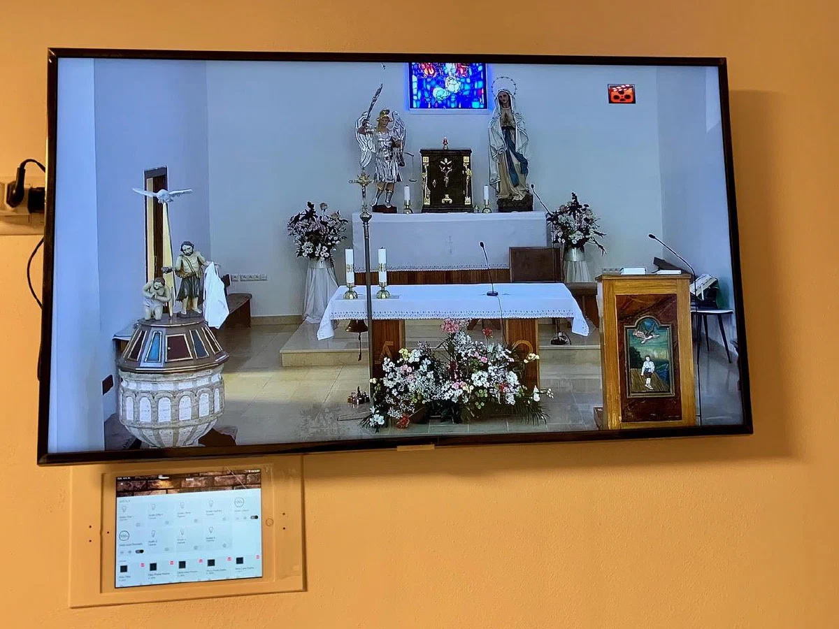 Gallery image