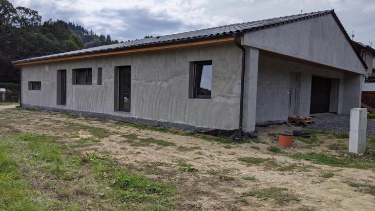 Lhota u Vsetína, Česko