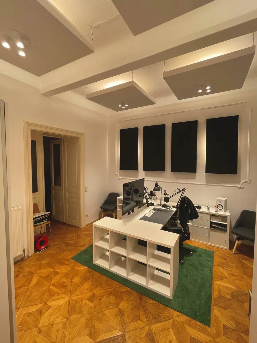 Gallery image