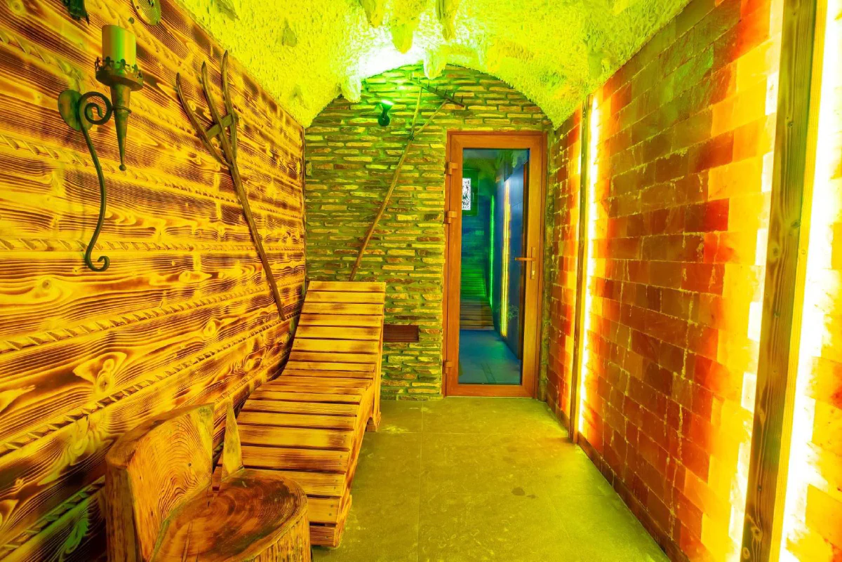 Gallery image