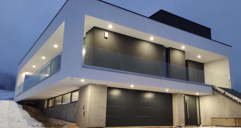 Zákamenné, Slovensko